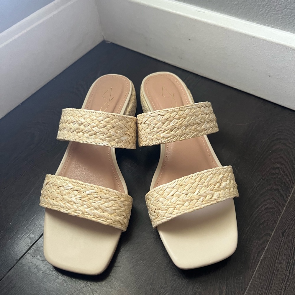 JOlE Niki Braided Raffia Slip on Sandal - Size 8 US